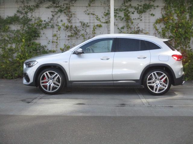 メルセデス‐AMG GLA45 S 4MATIC+ AMGパフォーマンスパッケージ・AMGアドバンスドパッケージ