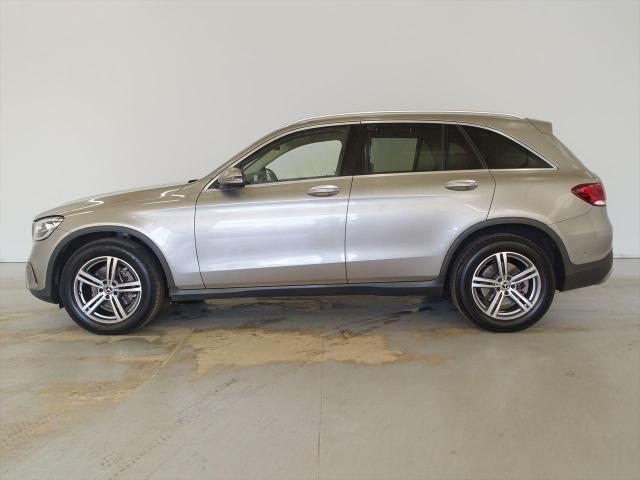 GLC220 d 4MATIC レザーエクスクルーシブパッケージ