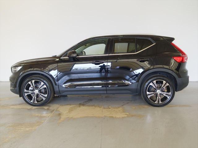XC40 B4 AWD インスクリプション