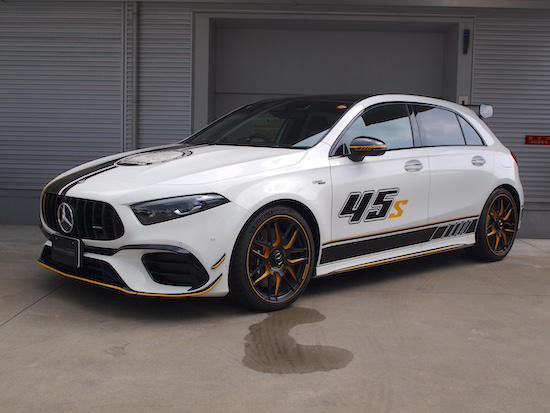 メルセデス‐AMG A45 S 4MATIC+ ファイナルエディション