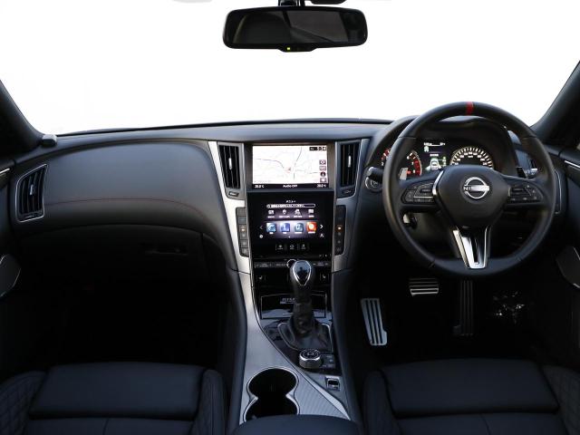 スカイライン ニスモ