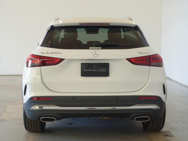 GLA200 d 4MATIC AMGラインパッケージ