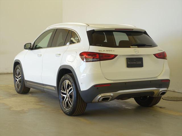 GLA200 d 4MATIC ナビゲーションパッケージ