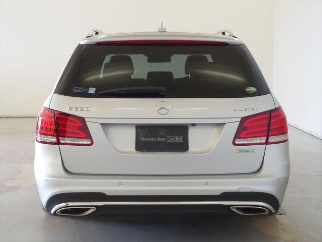 E220 ブルーテック ステーションワゴン アバンギャルド
