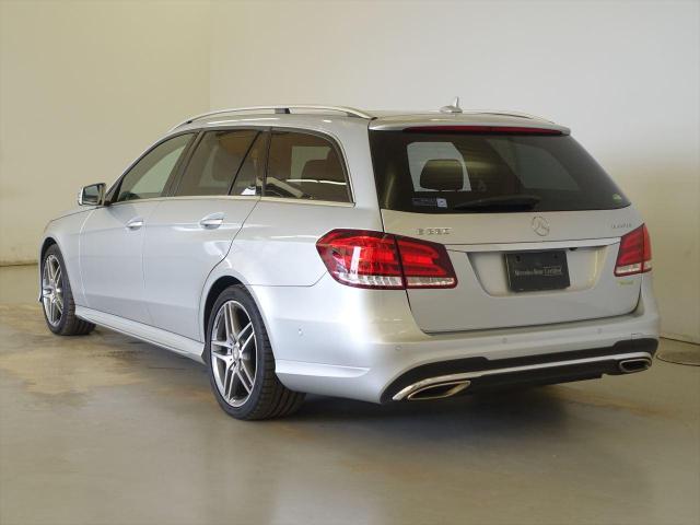 E220 ブルーテック ステーションワゴン アバンギャルド