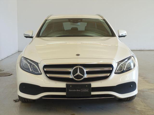 E200 4MATIC ステーションワゴン アバンギャルド