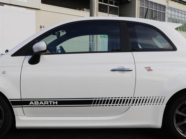アバルト500