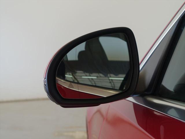 C200 アバンギャルド AMGラインパッケージ・ベーシックパッケージ