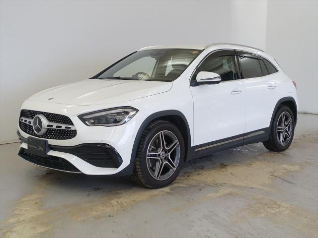 GLA200 d 4MATIC AMGライン アドバンスドパッケージ・ナビゲーションパッケージ