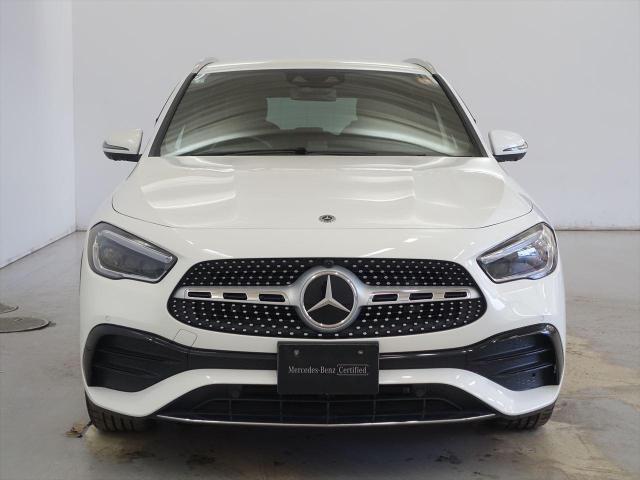 GLA200 d 4MATIC AMGライン アドバンスドパッケージ・ナビゲーションパッケージ