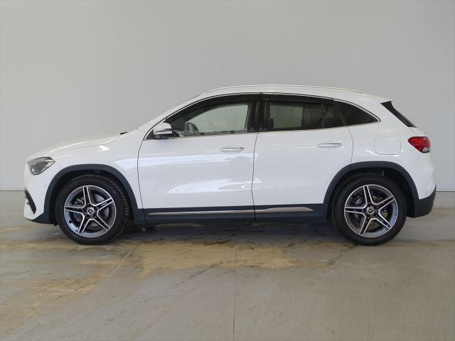 GLA200 d 4MATIC AMGライン アドバンスドパッケージ・ナビゲーションパッケージ