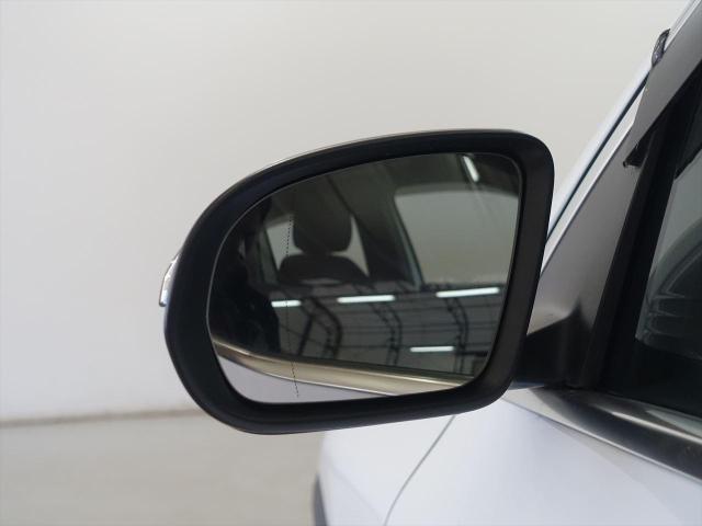 GLA200 d 4MATIC AMGライン アドバンスドパッケージ・ナビゲーションパッケージ