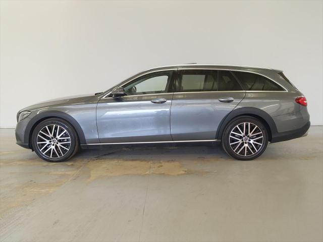 E220 d 4MATIC オールテレイン ローレウスエディション