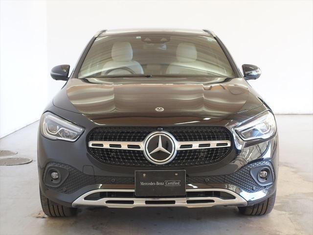 GLA200 d 4MATIC レザーエクスクルーシブパッケージ