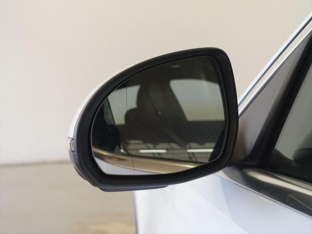 C220 d ステーションワゴン アバンギャルド AMGライン ベーシックパッケージ