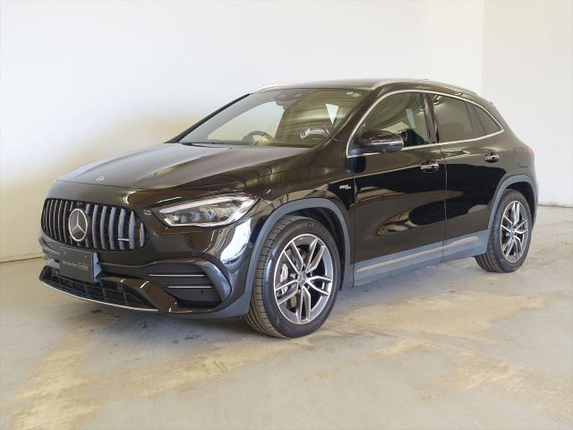 メルセデス‐AMG GLA35 4MATIC AMGパフォーマンスパッケージ・AMGアドバンスドパッケージ