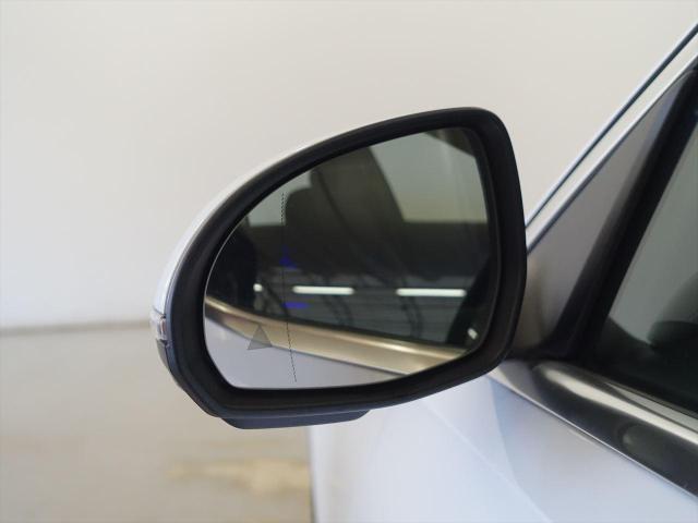 C220 d アバンギャルド AMGラインパッケージ・ベーシックパッケージ