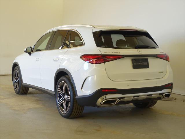 GLC220 d 4MATIC AMGラインパッケージ・AMGレザーエクスクルーシブパッケージ・ドライバーズパッケージ