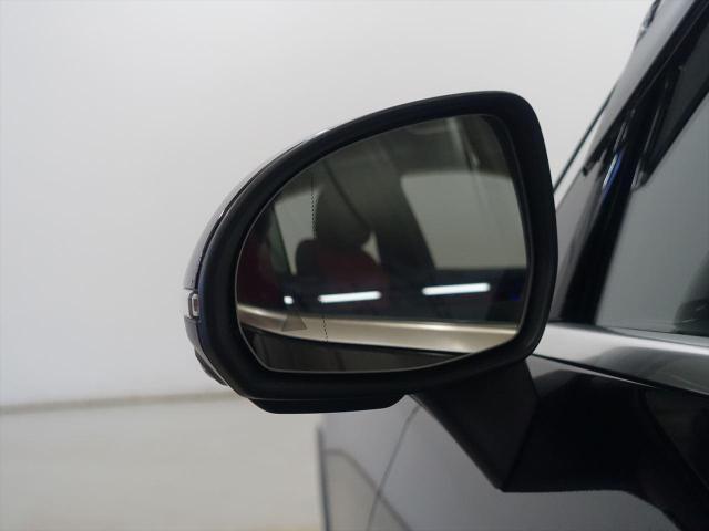 GLC220 d 4MATIC AMGラインパッケージ・AMGレザーエクスクルーシブパッケージ・ドライバーズパッケージ