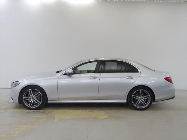 E200 アバンギャルド スポーツ レザーパッケージ