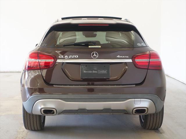 GLA220 4MATIC レーダーセーフティパッケージ・プレミアムパッケージ