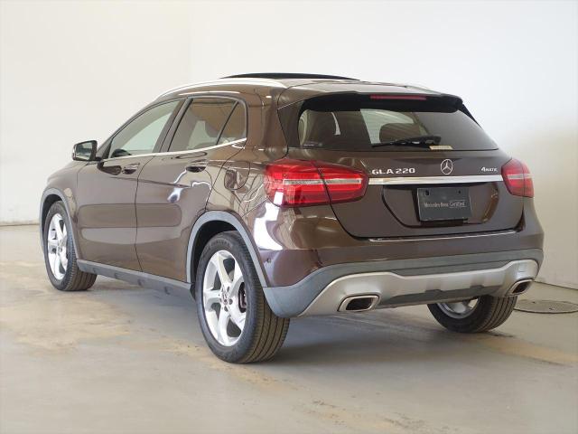 GLA220 4MATIC レーダーセーフティパッケージ・プレミアムパッケージ