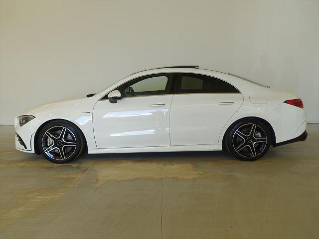 メルセデス‐AMG CLA35 4MATIC AMGパフォーマンスパッケージ・AMGアドバンスドパッケージ