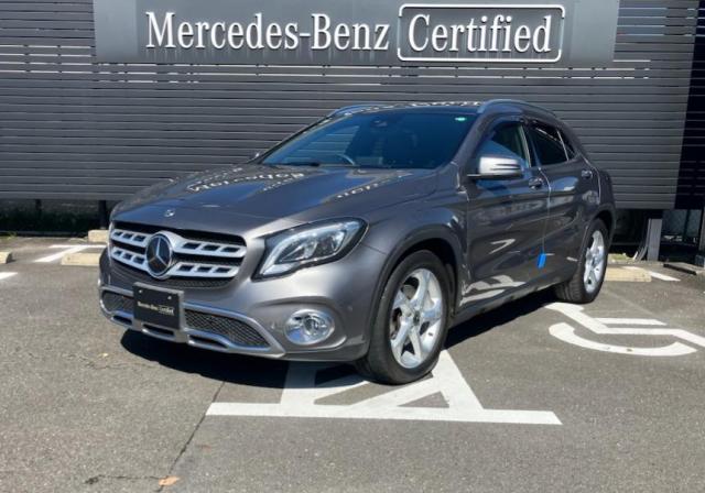 GLA220 4MATIC レーダーセーフティパッケージ・プレミアムパッケージ