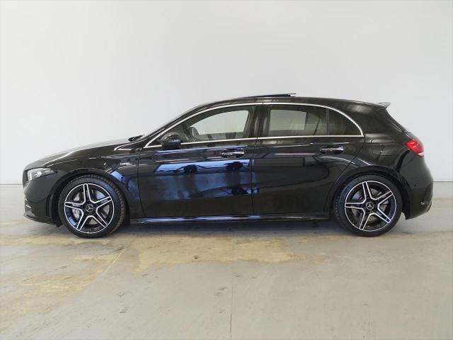 メルセデス‐AMG A35 4MATIC AMGパフォーマンスパッケージ・AMGアドバンスドパッケージ・ナビゲーションパッケージ