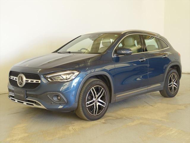 GLA200 d 4MATIC レザーエクスクルーシブパッケージ