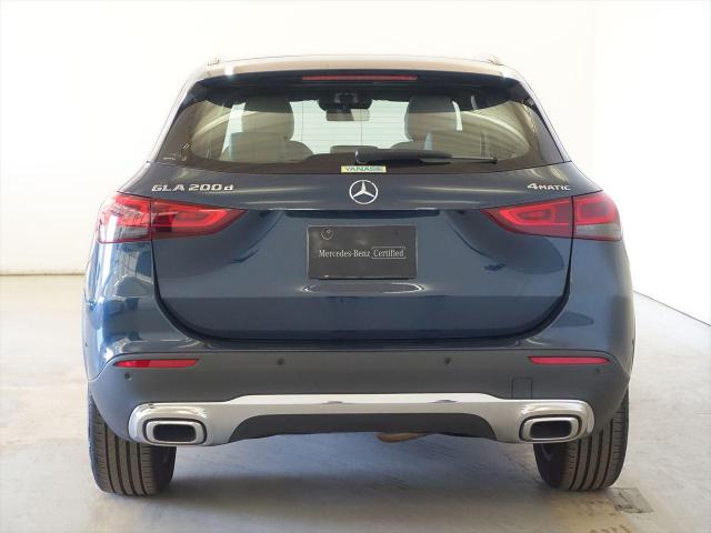 GLA200 d 4MATIC レザーエクスクルーシブパッケージ