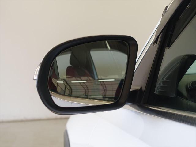 GLB180 AMGライン AMGレザーエクスクルーシブパッケージ・アドバンスドパッケージ・ナビゲーションパッケージ