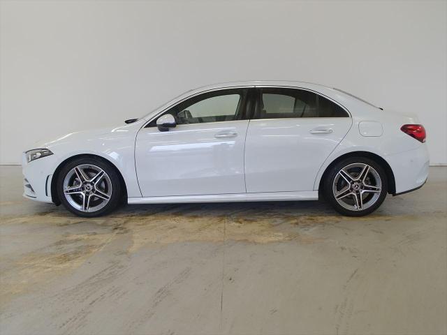 A200 d セダン AMGライン レーダーセーフティパッケージ・ナビゲーションパッケージ