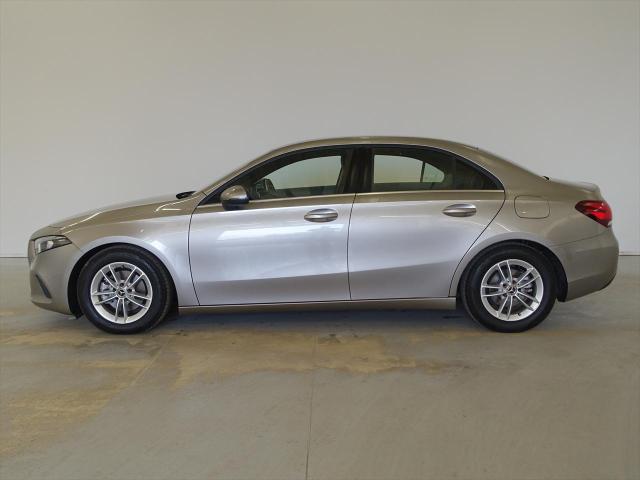 A180 セダン レーダーセーフティパッケージ・ナビゲーションパッケージ