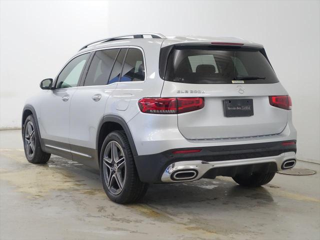 GLB200 d AMGライン AMGレザーエクスクルーシブパッケージ・アドバンスドパッケージ・ナビゲーションパッケージ