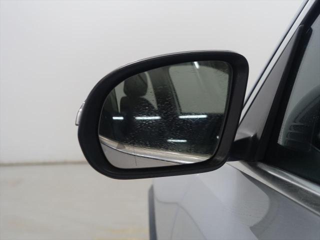 GLB200 d AMGライン AMGレザーエクスクルーシブパッケージ・アドバンスドパッケージ・ナビゲーションパッケージ