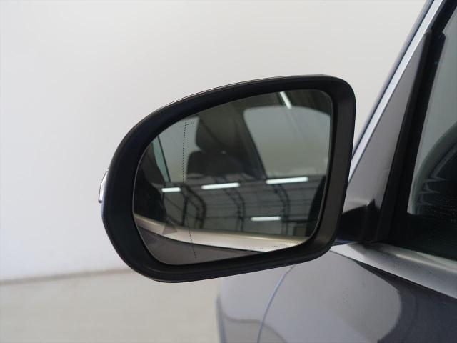 GLB200 d 4MATIC レザーエクスクルーシブパッケージ