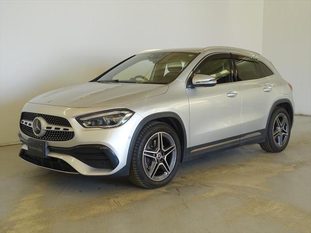 GLA200 d 4MATIC AMGライン ナビゲーションパッケージ