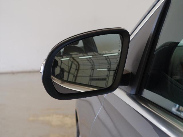 B180 レーダーセーフティパッケージ・ナビゲーションパッケージ