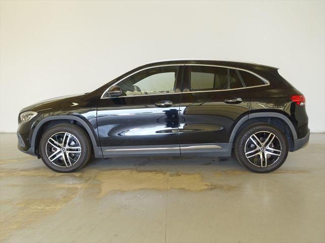 GLA200 d 4MATIC ナビゲーションパッケージ