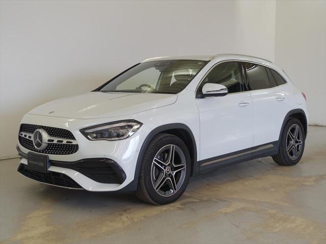 GLA200 d 4MATIC AMGライン ナビゲーションパッケージ