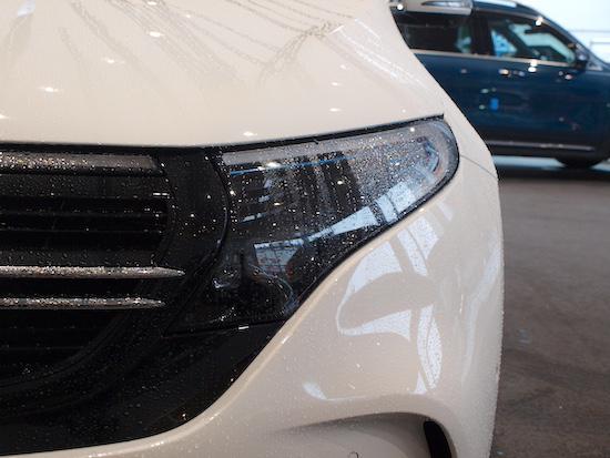 EQC400 4MATIC AMGラインパッケージ・レザーエクスクルーシブパッケージ