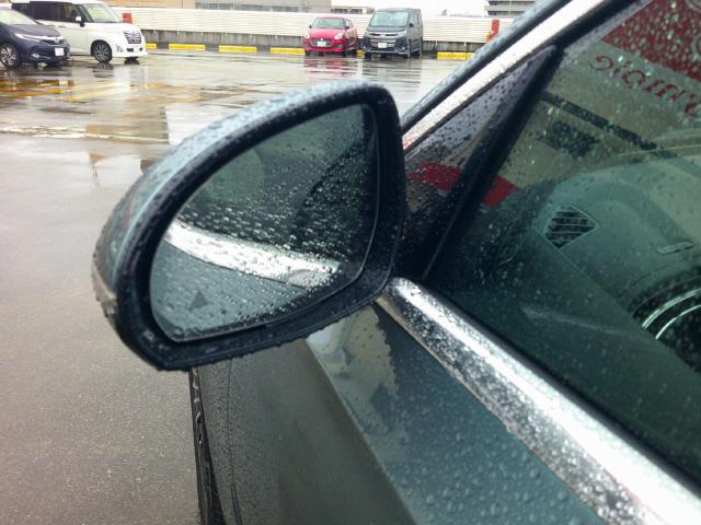 E300 ステーションワゴン エクスクルーシブ レザーエクスクルーシブパッケージ・デジタルインテリアパッケージ