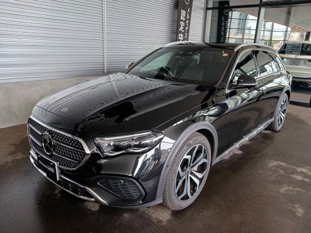 E220 d 4MATIC オールテレイン レザーエクスクルーシブパッケージ・アドバンスドパッケージ・デジタルインテリアパッケージ