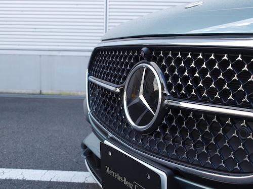 E220 d アバンギャルド AMGラインパッケージ・レザーエクスクルーシブパッケージ・アドバンスドパッケージ・デジタルインテリアパッケージ