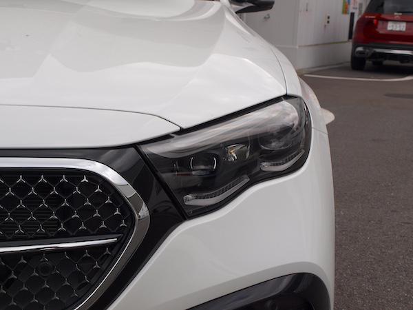 E220 d ステーションワゴン アバンギャルド AMGラインパッケージ・レザーエクスクルーシブパッケージ・アドバンスドパッケージ・デジタルインテリアパッケージ