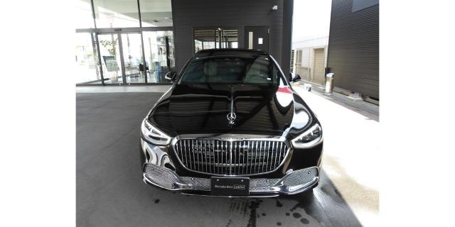 メルセデス-マイバッハ S680 ファーストクラスパッケージ・Burmesterハイエンド3Dオーディオ