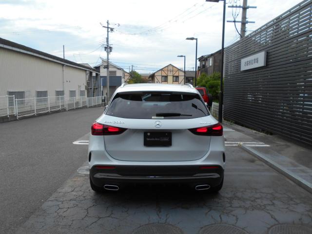 GLA200 d 4マチック AMGラインパッケージ AMGレザーエクスクルーシブパッケージ アドバンスドパッケージ
