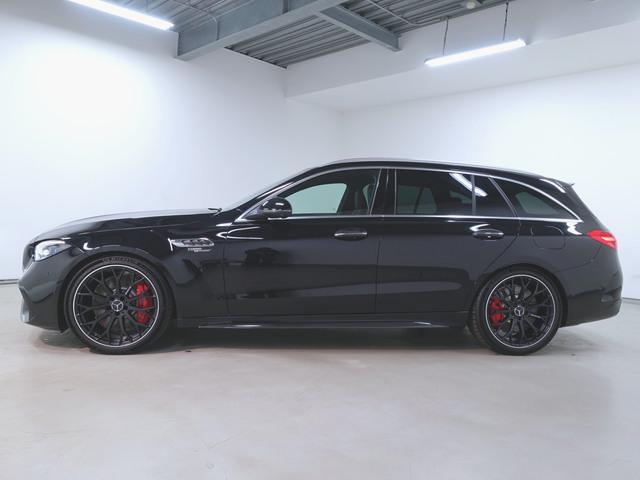 C63 S E パフォーマンス ステーショーンワゴン AMGカーボンパッケージ