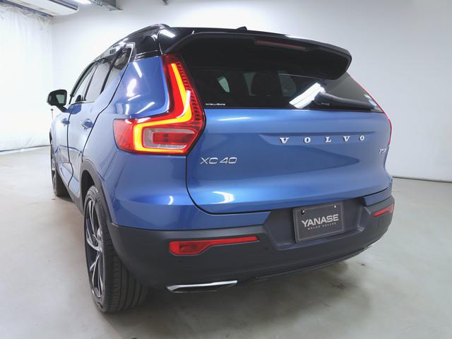 XC40 T5 AWD Rデザイン